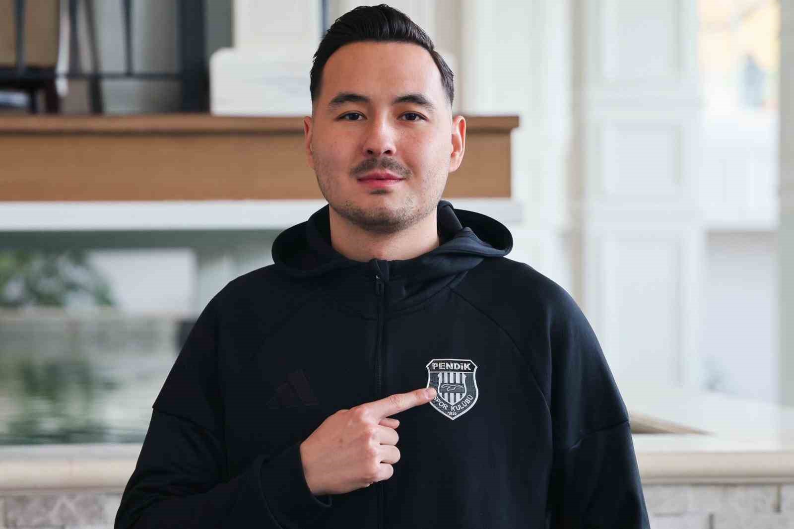 Pendikspor’un Savunmacısı Berkay Sülüngöz: “Şampiyonluğa Oynuyoruz ve Hedefimiz Net”