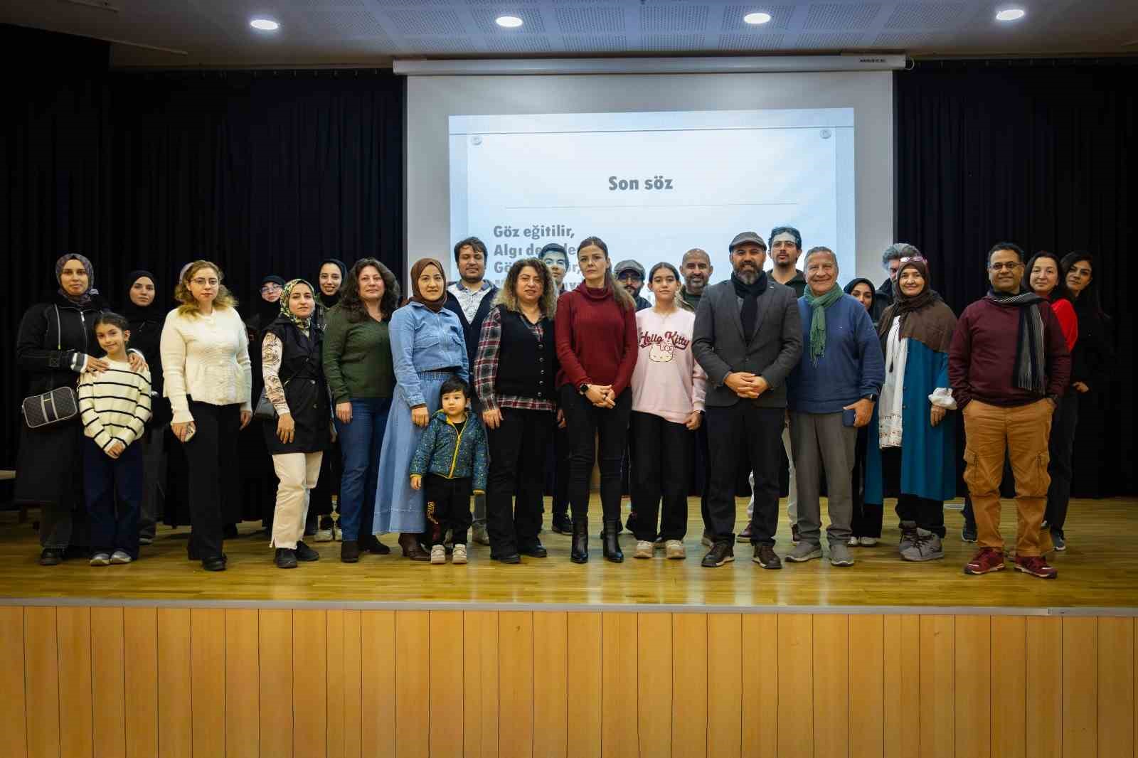 Sancaktepe’de Fotoğrafın “Gerçek Hikâyeleri” Konuşuldu