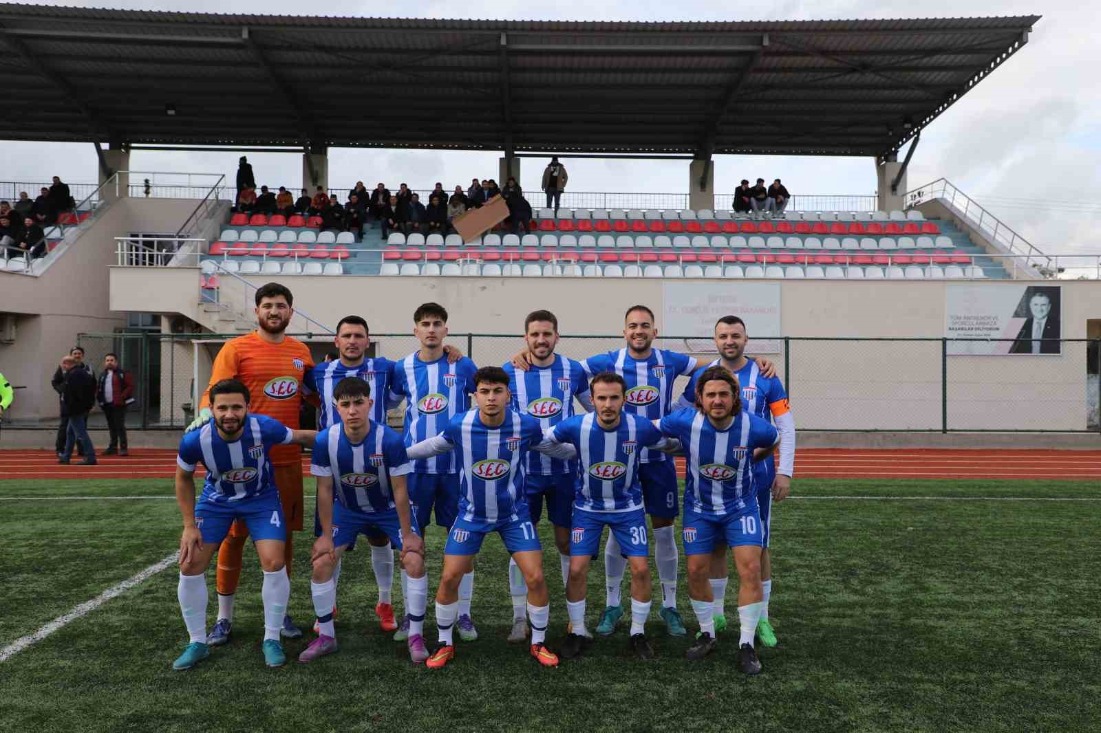 Selendi Belediyespor 7’de 7 Yaptı
