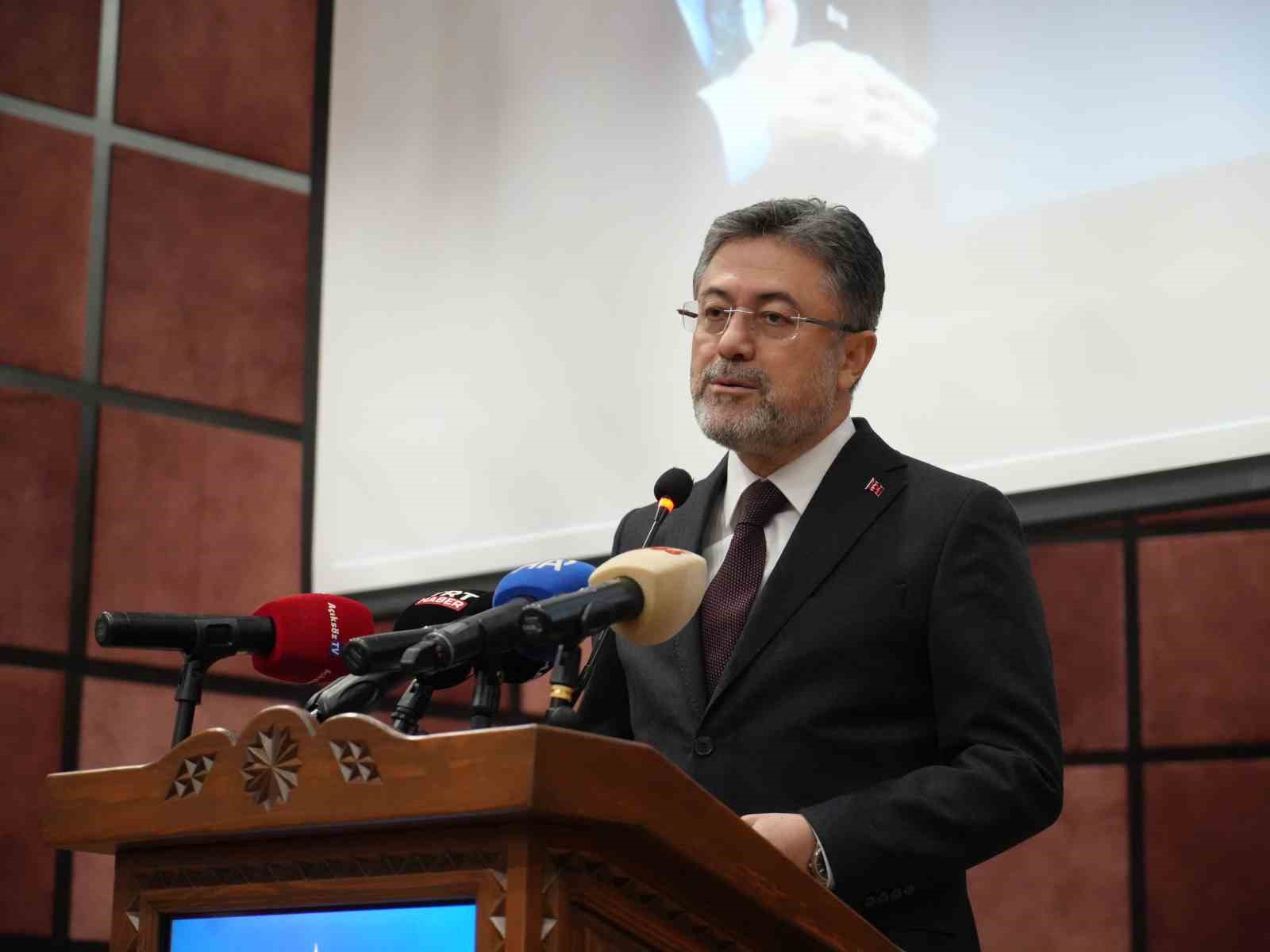 Tarım ve Orman Bakanı İbrahim Yumaklı’dan CHP’li Belediyelere Su Eleştirisi: