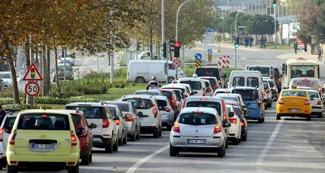 Tekirdağ’da Trafiğe Kayıtlı Taşıt Sayısı 384 Bin 344’e Ulaştı