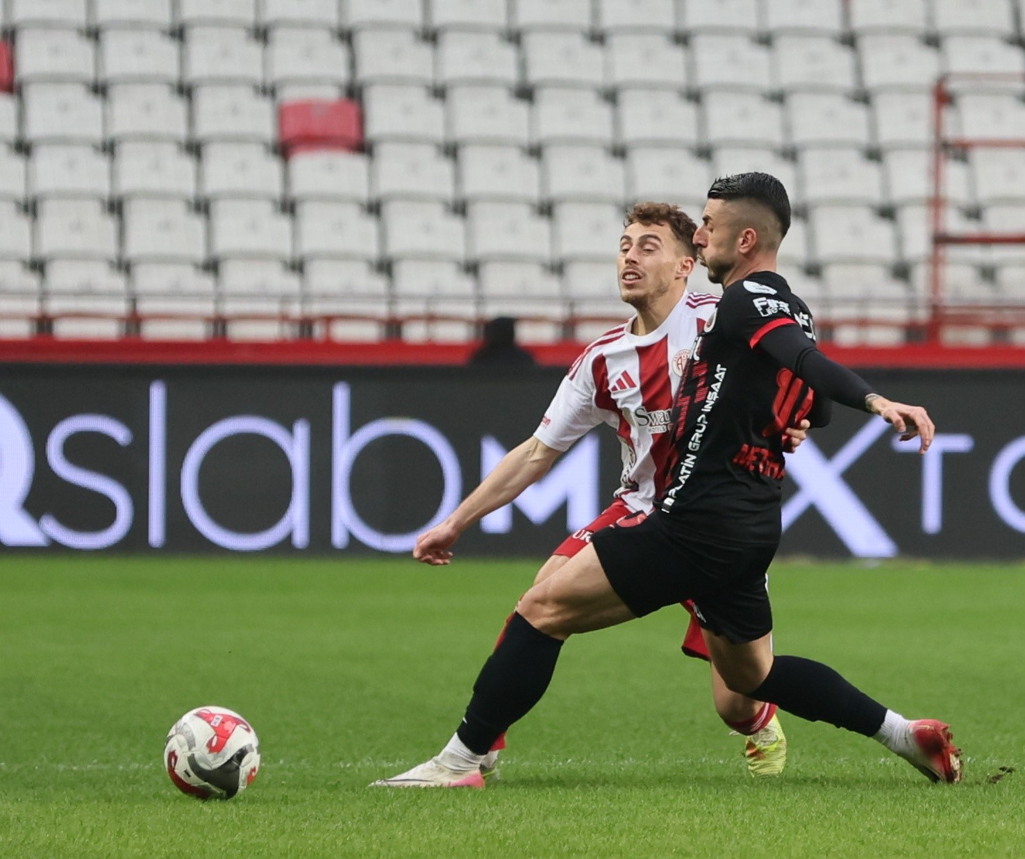 Trendyol Süper Lig: Antalyaspor: 1 – Gençlerbirliği: 1 (İlk Yarı)