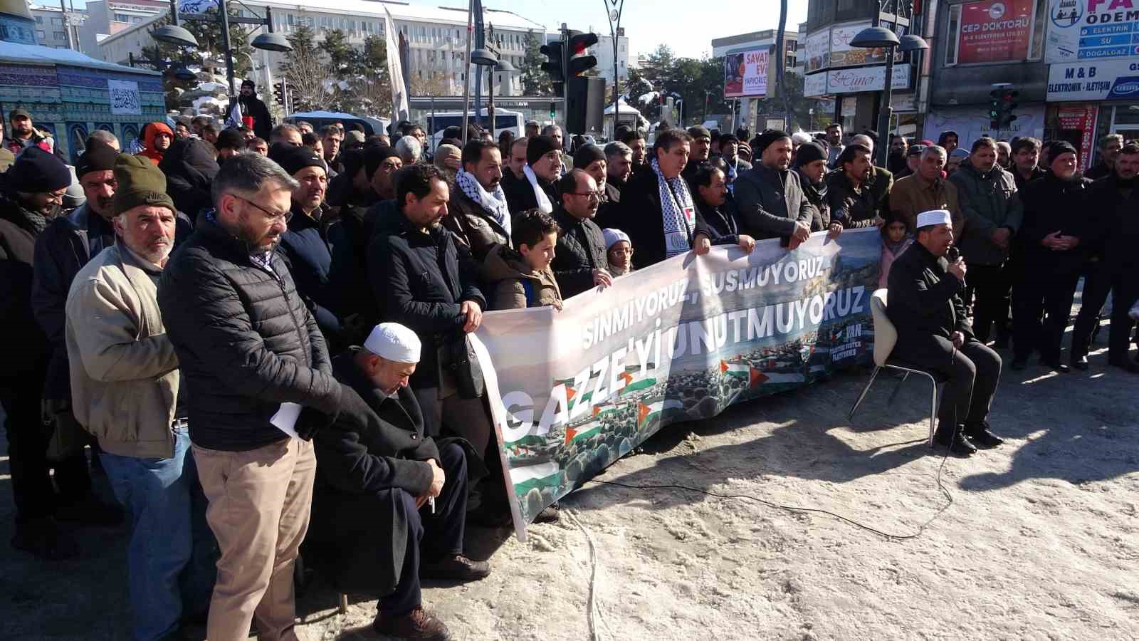 Van’da “Gazze’yi Unutmayın” Çağrısı Yapıldı