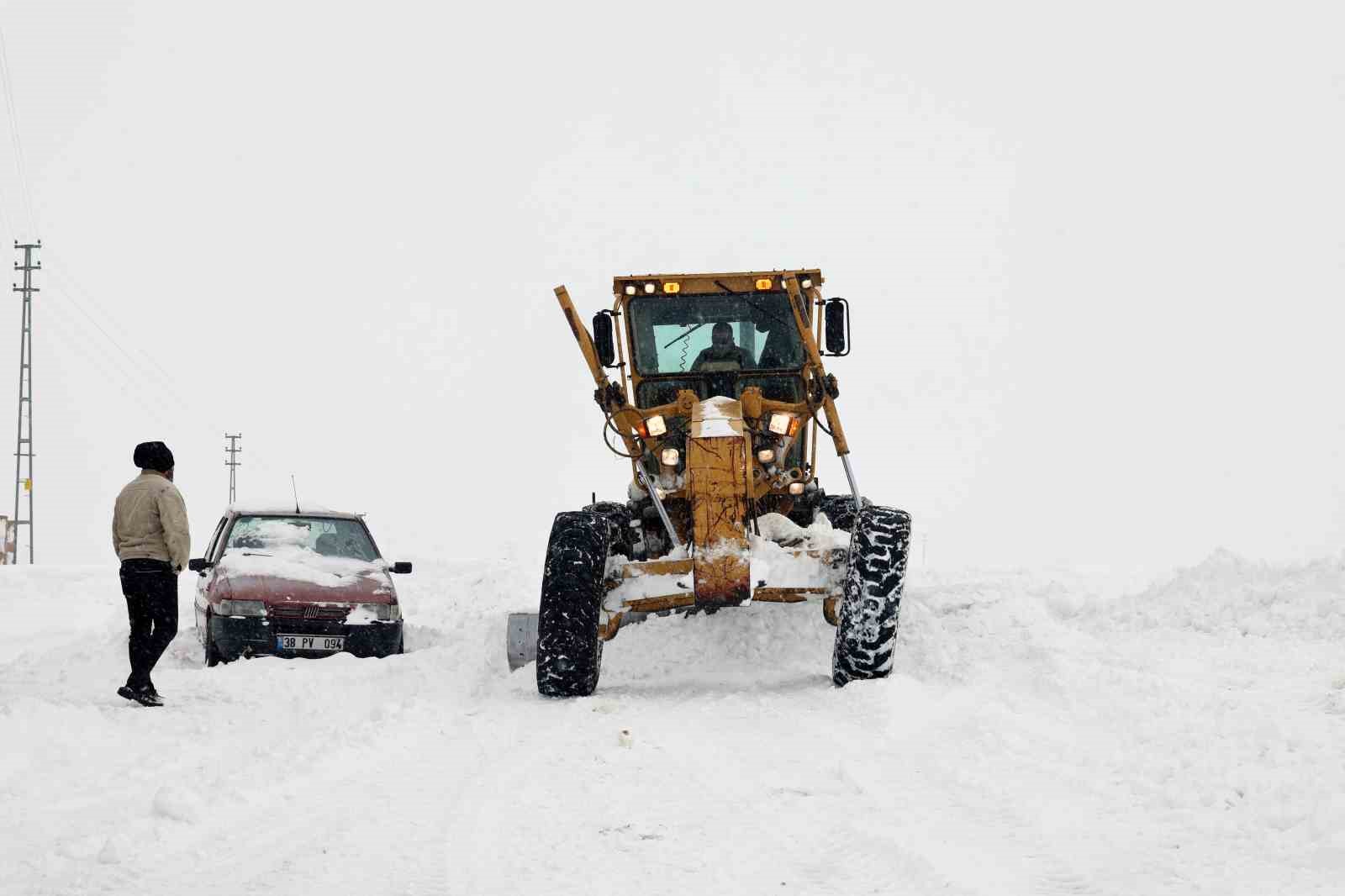 Vatandaşlardan Talas Belediyesi’ne Teşekkür: “Belediye Sadece Yolumuzu Değil, Gönlümüzü de Açtı”
