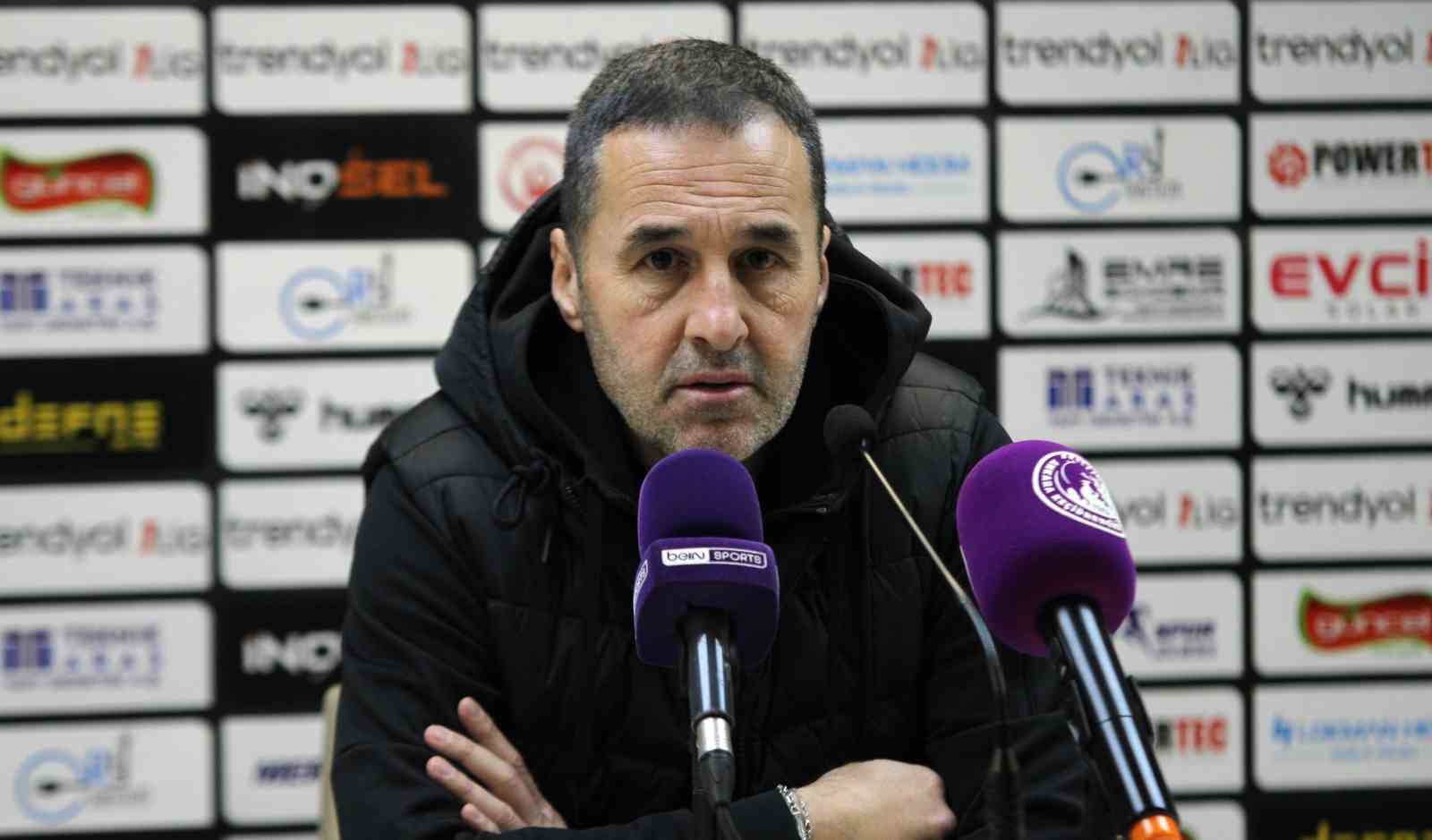 Yalçın Koşukavak: “Elimizden Geldiğince Yukarıların Takımı Olmak İçin Mücadele Ediyoruz”