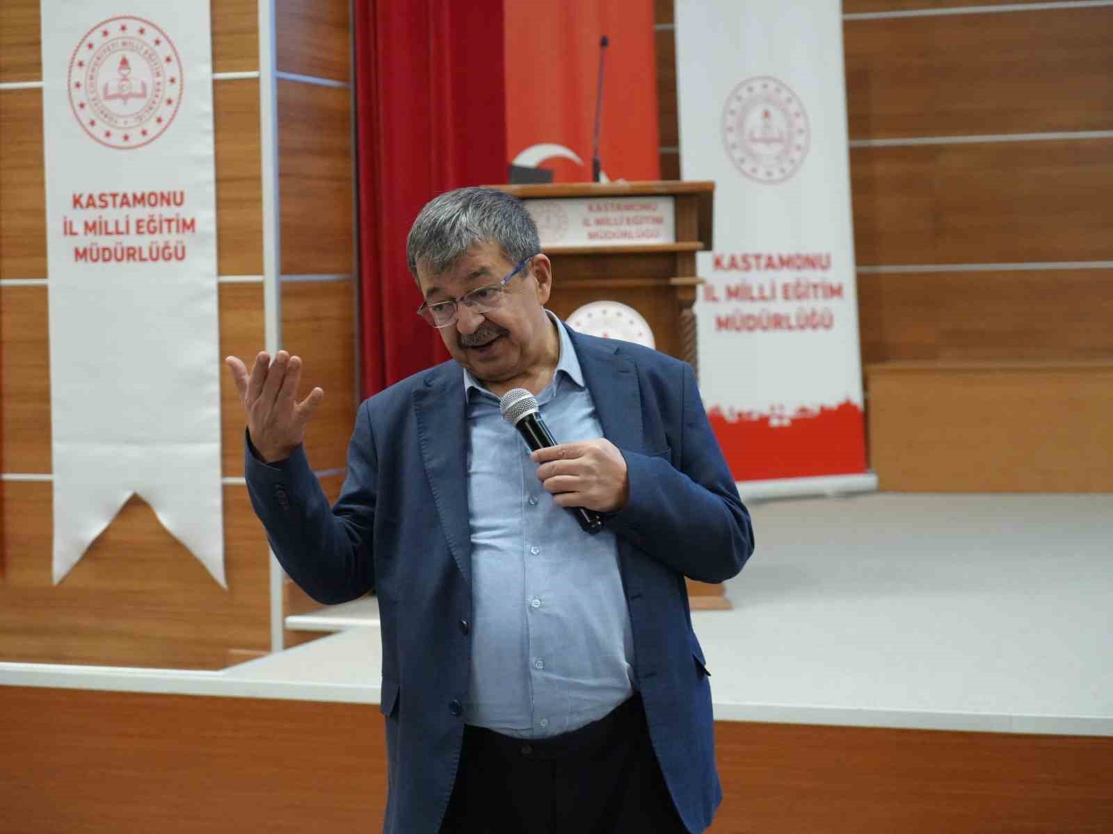 Yazar Hayati İnanç: “İnsan Kalbini Çer Çöple Doldurmamalıdır”