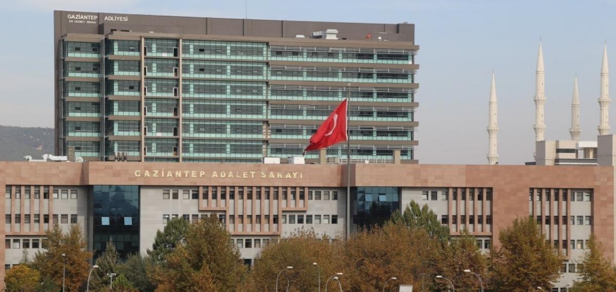 7 Kişi Tarafından Öldürülen 17 Yaşındaki Çocuğun Davasına Devam Edildi