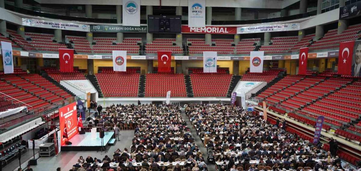 Ak Parti Kayseri İl Başkanlığı Ramazan’da Sahada