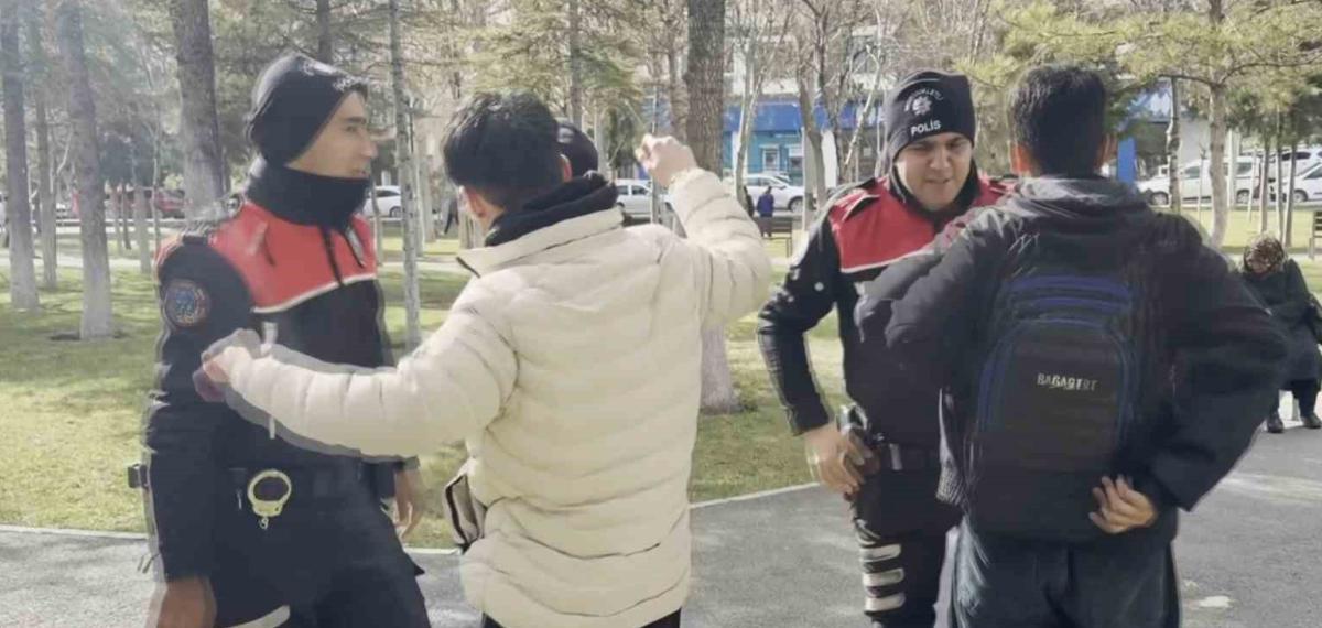 Aksaray’da Park, Bahçe ve Okul Bölgeleri Denetim Altında