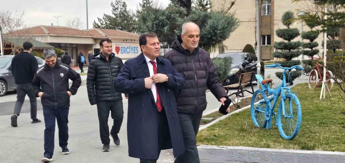 Ali İhsan Kabakcı İncelemelerini Sürdürüyor