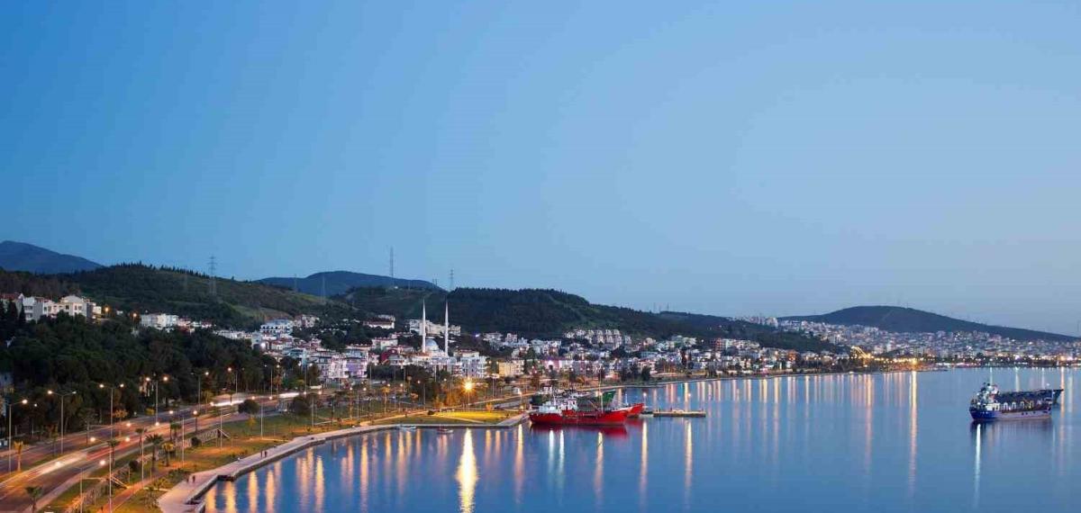 Aliağa’da Nüfus 110 Bin 892’ye Ulaştı