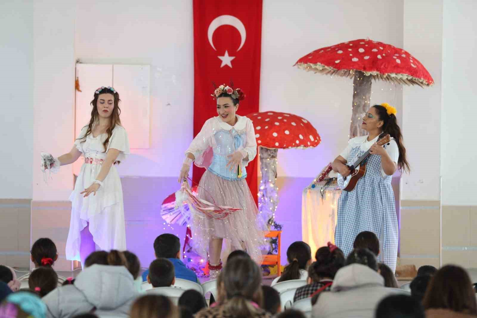 Aliağa’da Sömestir Şenliğe Dönüştü