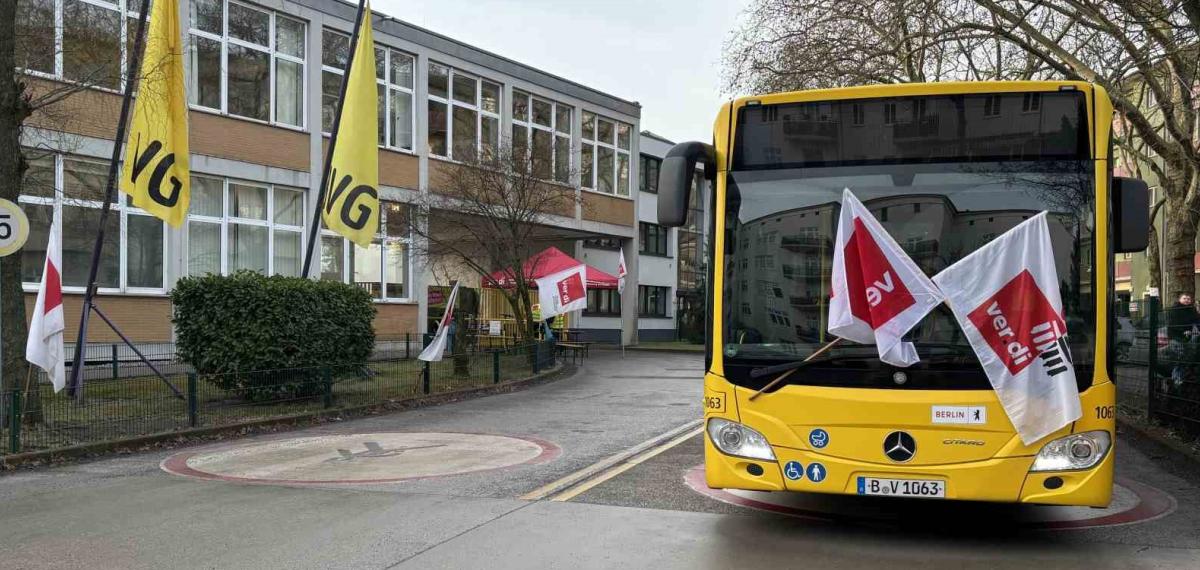Almanya’da Toplu Taşıma Çalışanlarının 2 Günlük Grevi Başladı