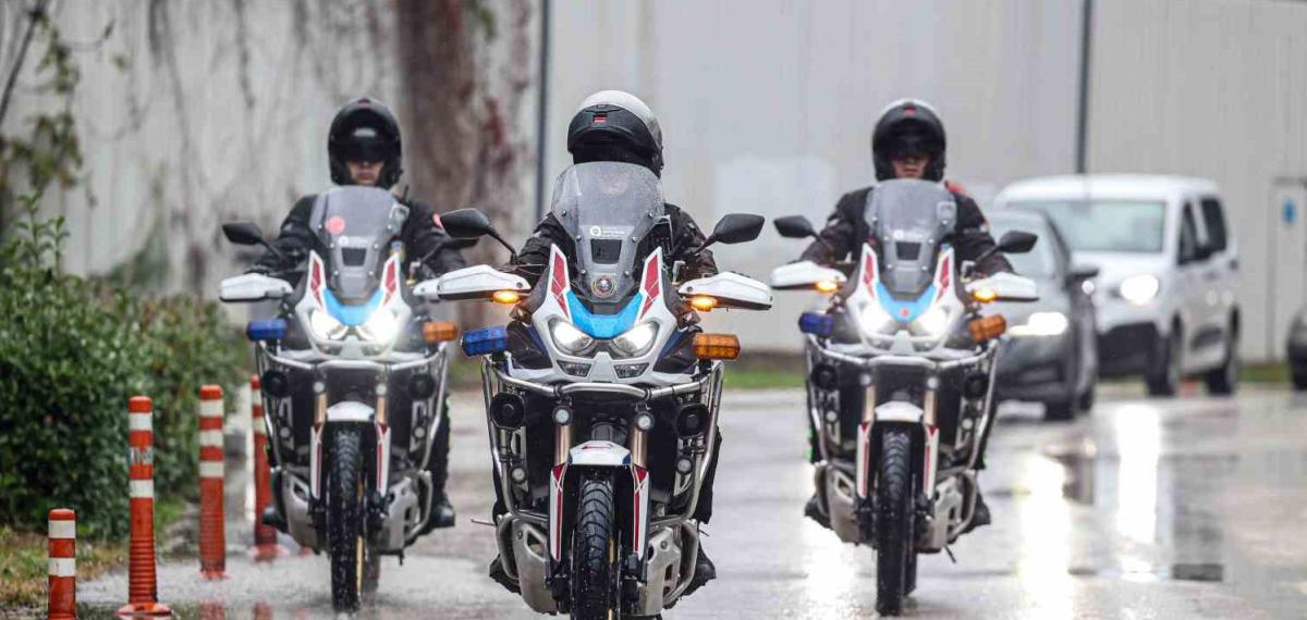 Antalya Büyükşehir’den Motorize Zabıta Ekipleriyle Daha Etkin Denetim