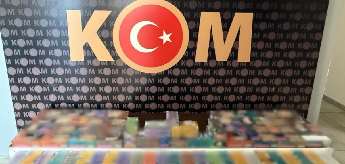 Antalya’da 1 Haftada Milyonlarca Kaçak Ürün Ele Geçirildi, 5 Şahıs Tutuklandı