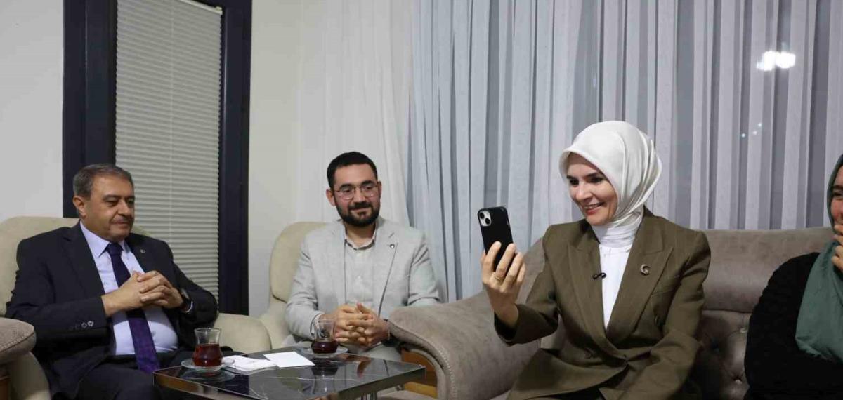 Bakan Göktaş, Şanlıurfa’da Yeni Yuvalarına Kavuşan Ailenin İftar Sofrasına Misafir Oldu