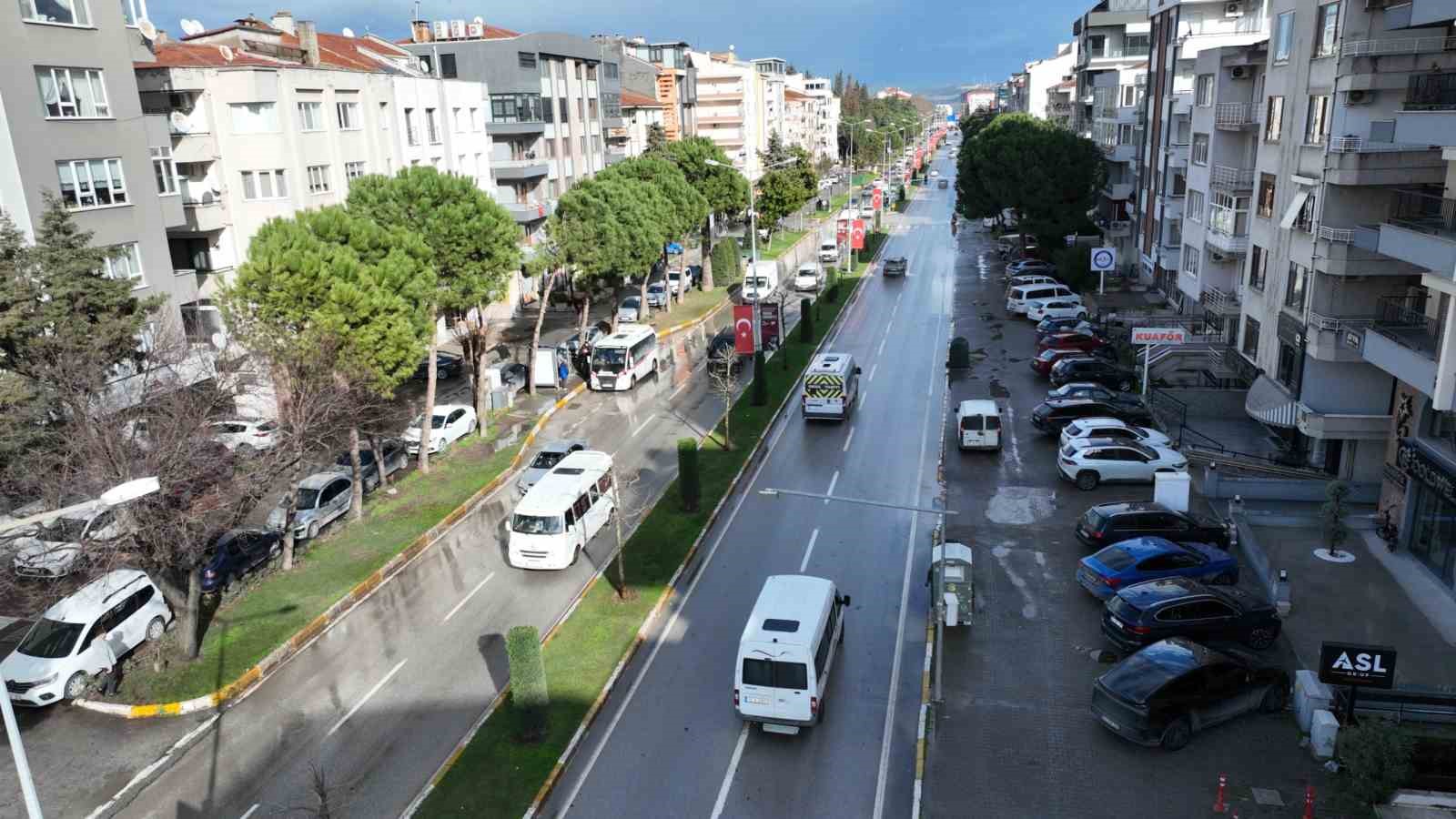 Balıkesir Büyükşehirden 20 İlçeye Peyzaj Çalışması