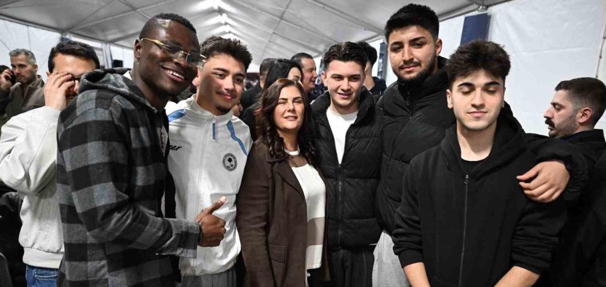 Başkan Çerçioğlu, İftar Sofrasında Vatandaşlarla Buluştu