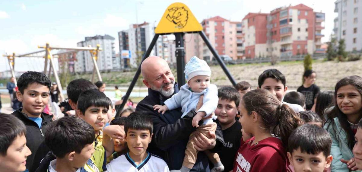 Başkan Çolakbayrakdar: “Daha Yeşil Bir Çevre, Huzurlu Bir Yaşam İnşa Ediyoruz”