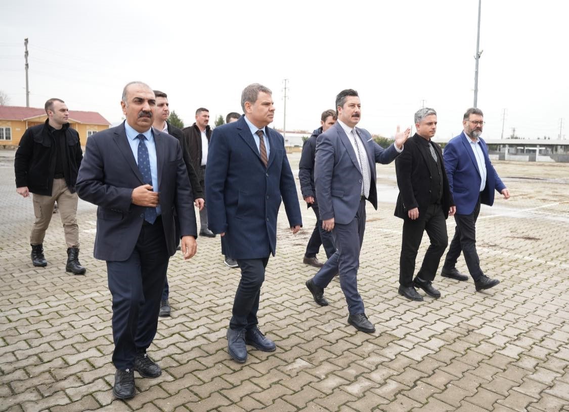 Başkan Ercan Özel Devreye Girdi, Hayvan Pazarı Açılıyor