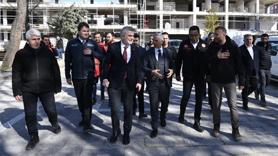 Başkan Görgel “Hemşehrilerimin Desteğiyle Kahramanmaraş Yeniden Yükseliyor”