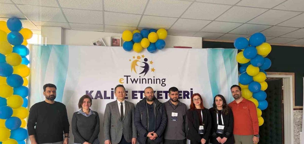 Bingöl’de Etwinning Çalıştayı Ödül Töreniyle Tamamlandı