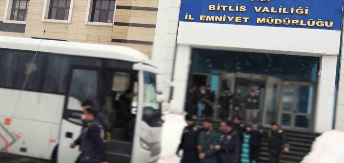 Bitlis Merkezli Yasa Dışı Bahis Operasyonunda 24 Kişi Tutuklandı