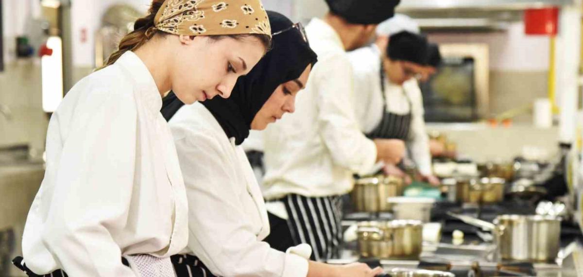 Bşeü’de ‘Aşçılık Programına’ Yeni Uygulama Alanı
