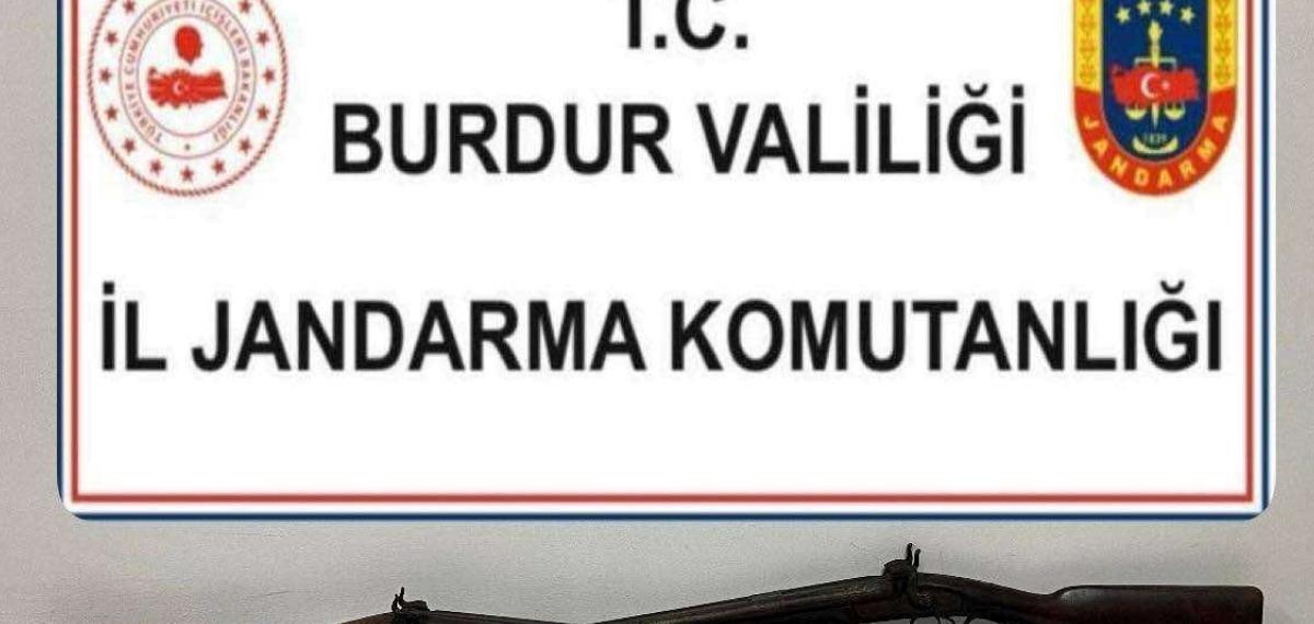 Burdur’da Çok Sayıda Ruhsatsız Silah ve Mühimmat Ele Geçirildi