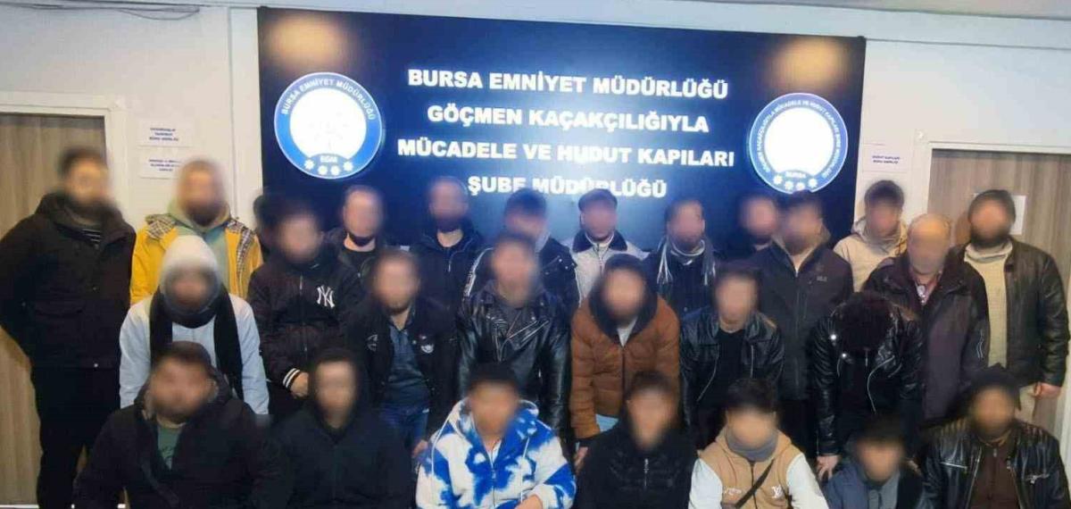 Bursa’da Göçmen Kaçakçılığına Darbe: 29 Yabancı Uyruklu Şahıs Yakalandı