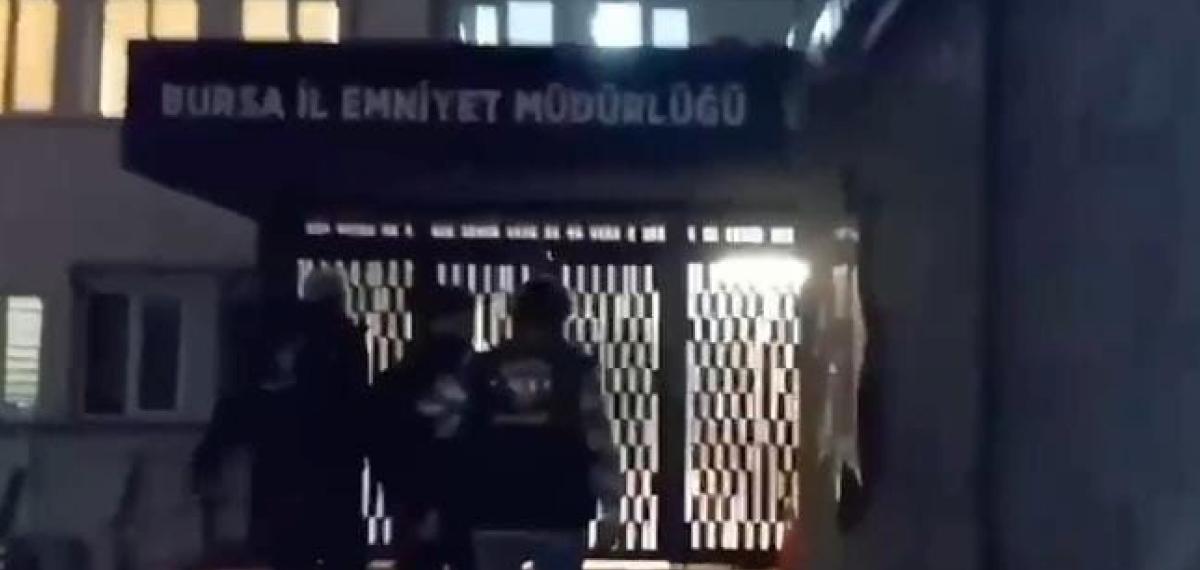 Bursa’da Kuyumcuya Silahlı Yağma Girişiminin Şüphelisi Yakalandı