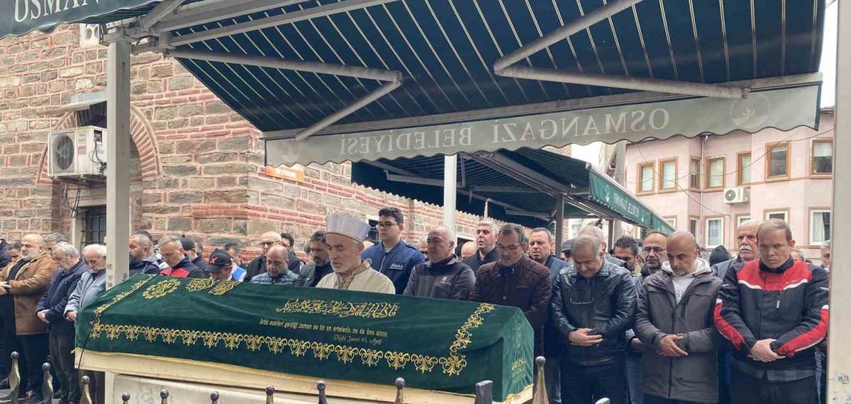 Bursa’daki Feci Kazada Hayatını Kaybeden Genç Adam Gözyaşlarıyla Uğurlandı