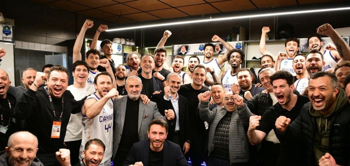 Çayırova Belediyesi 17 Sayı Geriden Gelip Kazandı