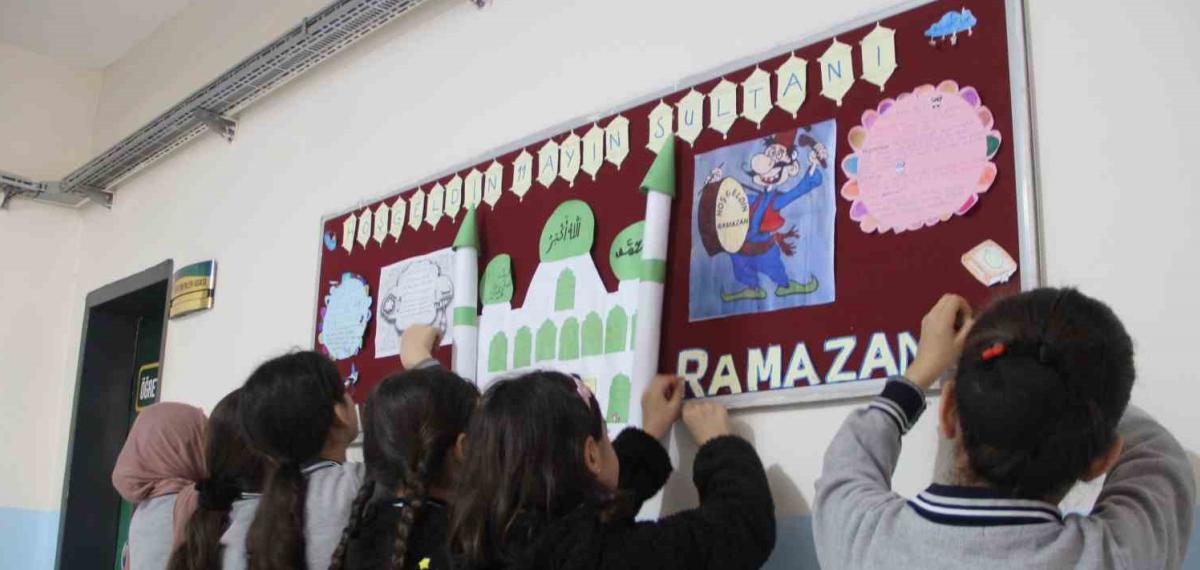 Cizre’de Öğrenciler Ramazan Ruhunu Okullarda Yaşıyor
