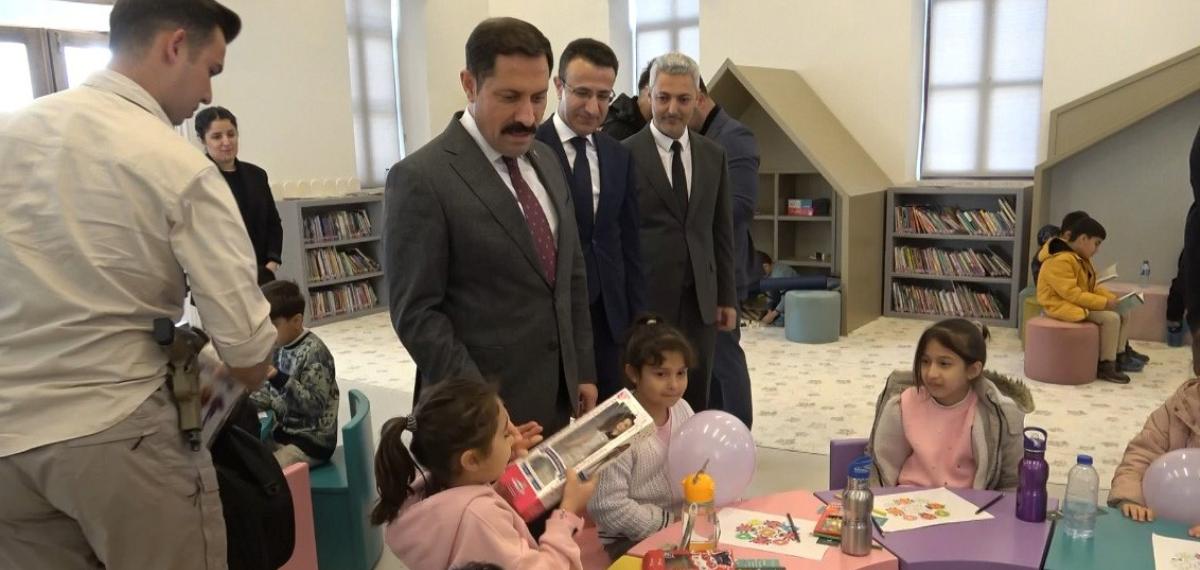 Depremin Yaralarının Sarıldığı Hatay’da Kütüphane Sayısı Arttı