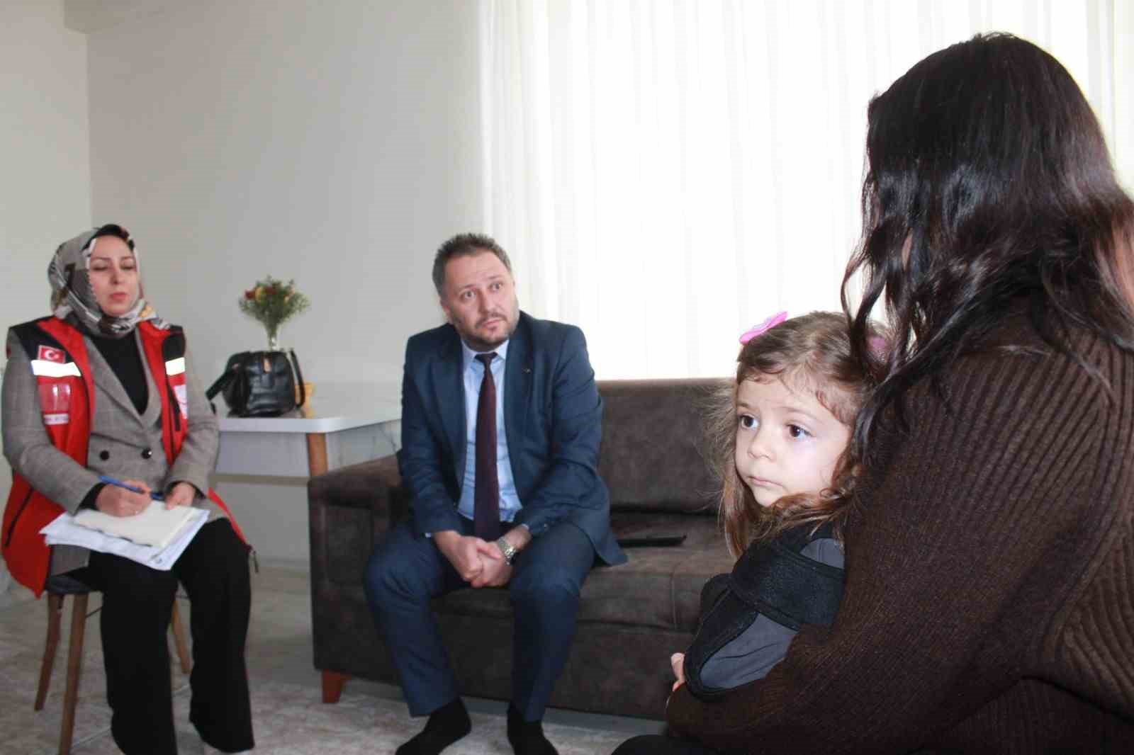 Depremzede 2 Bin 500 Aile Siirt’te Hayata Tutundu