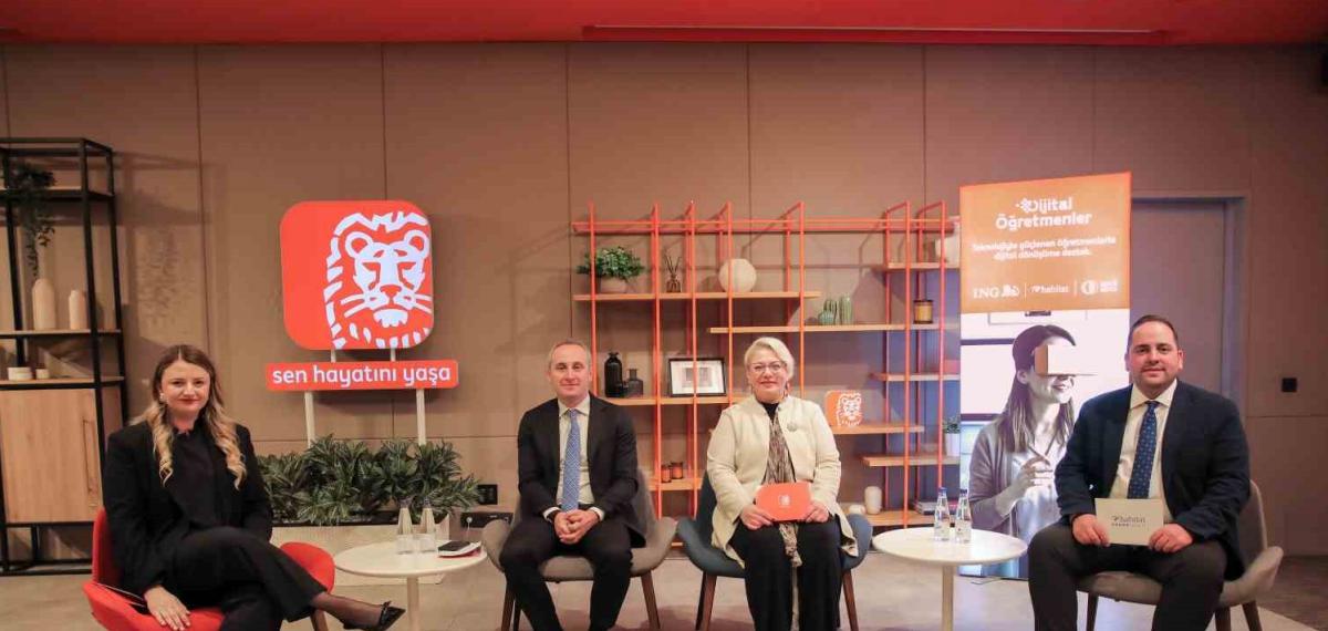 Dijital Öğretmenler Projesi Yenilendi