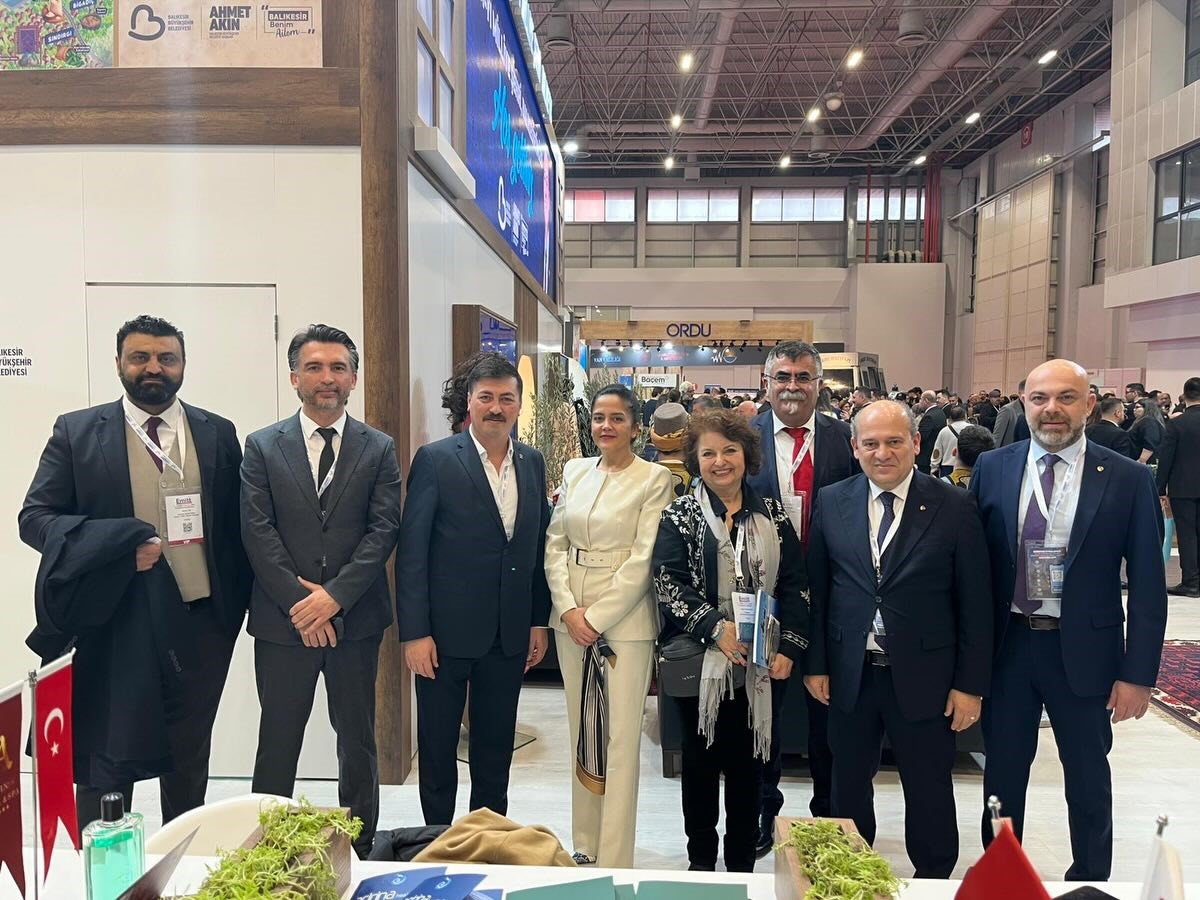 Edremit Ticaret Odası Emıtt Fuarı Açılışına Katıldı