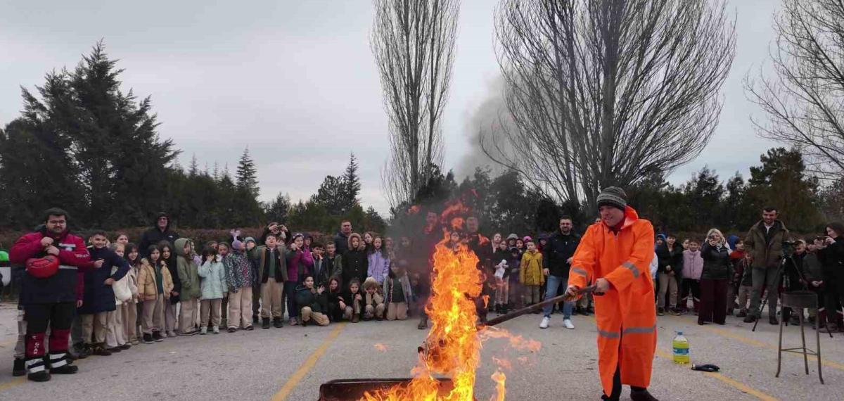 Esogü’den İlkokullara Uygulamalı Afet Bilinci Eğitimi