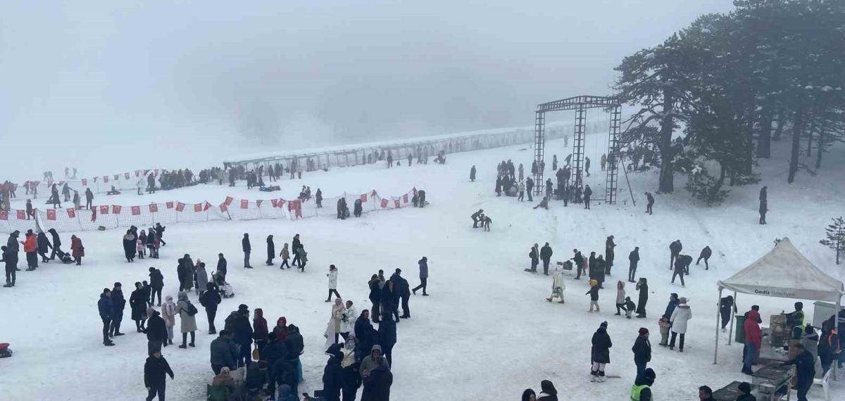 Gediz Belediyesinden Murat Dağı’na Ücretsiz Servis Desteği