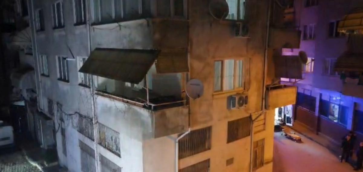 Gemlik’te Hasarlı Apartman Tahliye Edildi, Sokak Trafiğe Kapatıldı