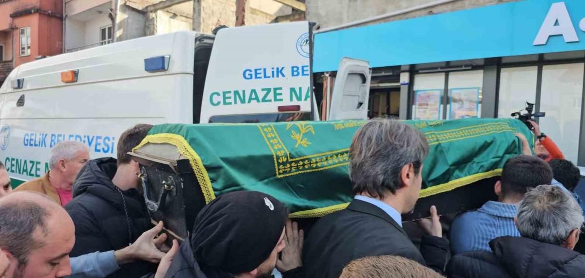 Göçükte Ölen Madenciler Ziya Kiret ve Veysel Oruçoğlu Son Yolculuğuna Uğurlandı