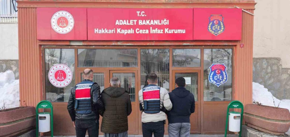 Hakkâri’de Aranan 8 Kişi Yakalandı