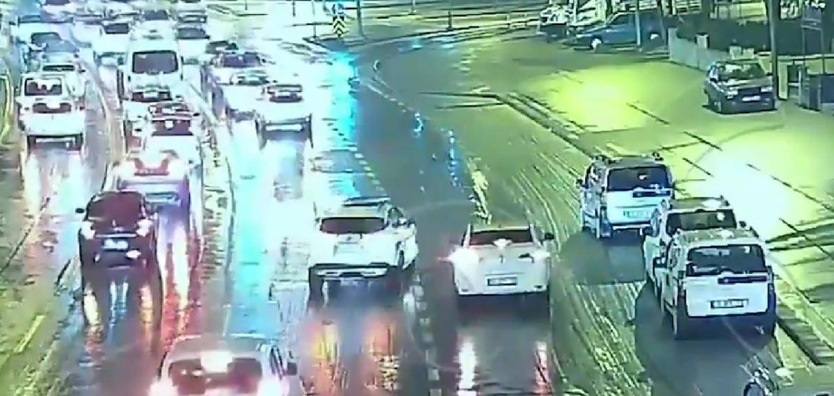 Havaya Ateş Açan Trafik Magandasının Ehliyeti İptal Edildi