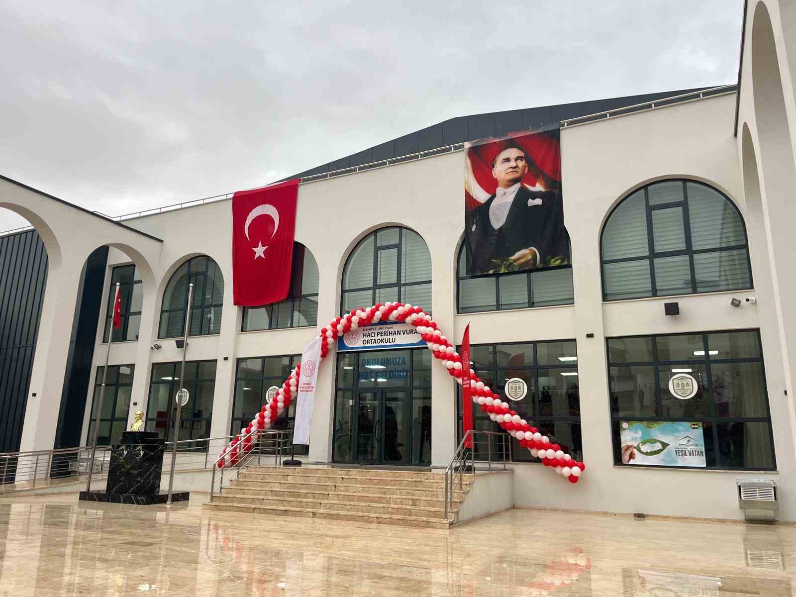 Hayırsever Ailesinin Buldan’a Yaptırdığı İkinci Okul Törenle Açıldı