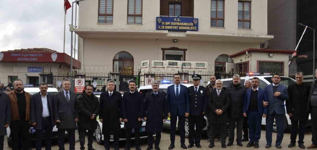 Hayırsever Ali Erdemoğlu’ndan Besni Emniyetine 5 Araç
