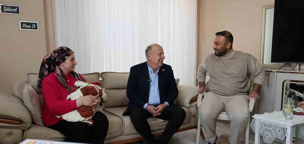 ‘Hoş Geldin Bebek’ Projesiyle 5 Bin 300 Ailenin Mutluluğuna Ortak Oldular