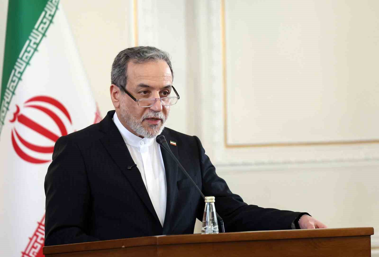 İran Dışişleri Bakanı Arakçi: “Dünya Bir Saçmalıkla Karşı Karşıya ve Avrupa Bunu Bilinçli Olarak Benimsiyor”