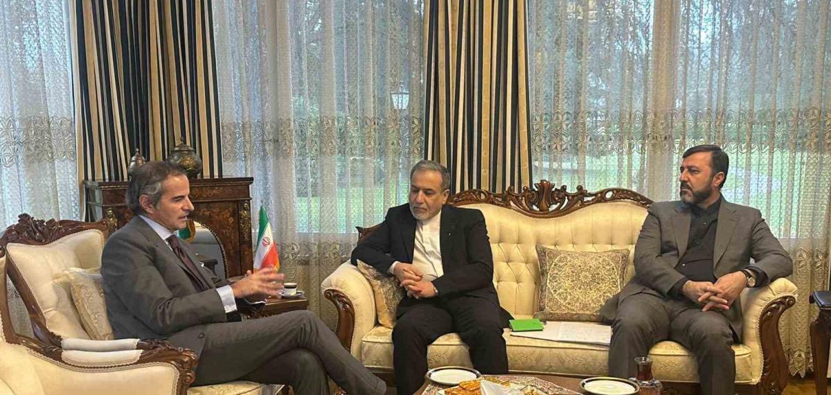 İran Dışişleri Bakanı Arakçi, Uaea Başkanı Grossi ile Görüştü