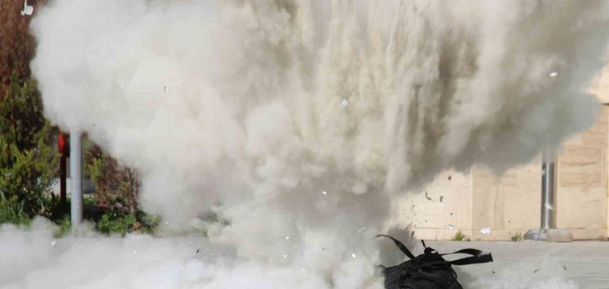 İzmir Bölge Adliye Mahkemesi’nde Bomba ve Tahliye Tatbikatı